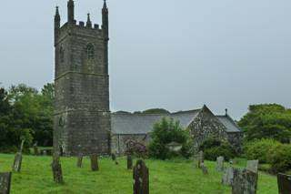 photo of St Mawgan in Meneage's Church burial ground