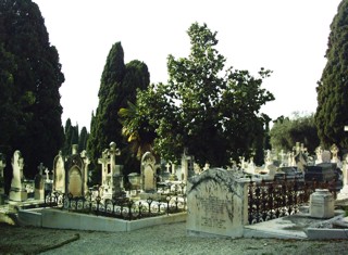 photo of Ste Marguerite Anglo American (2)'s Church burial ground
