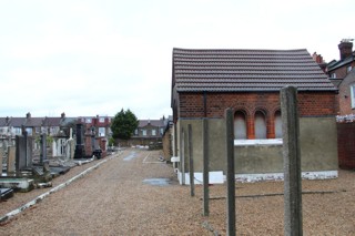 photo of Plashet Jewish Cemetery