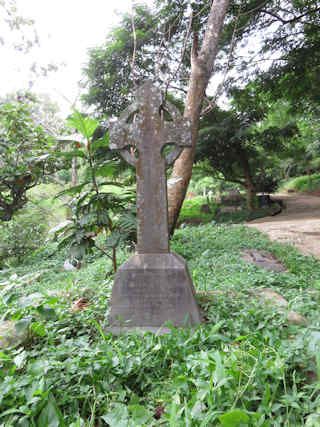 photo of Mahayawa Cemetery