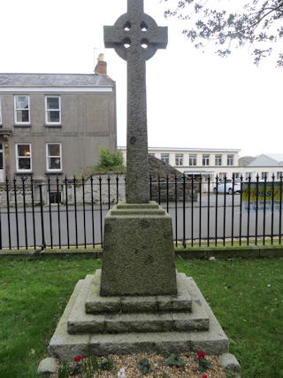 photo of St John War Memorial