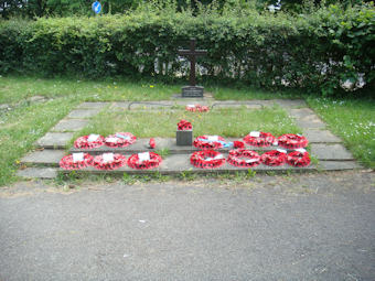 photo of St John Lychgate War Memorial