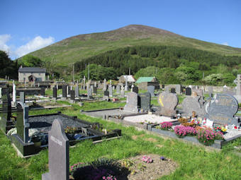 photo of Inch's burial ground