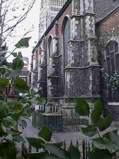 photo of St Laurence's Church burial ground
